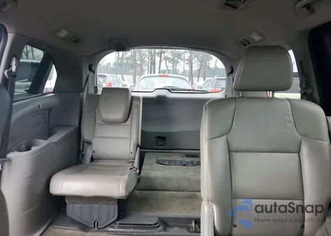 2011 Honda Odyssey Exl z USA, uszkodzony, nr VIN 5FNRL5H63BB076322